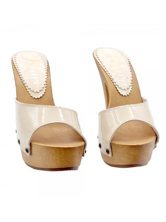 BEIGE PATENT CLOGS WITH HIGH HEEL
