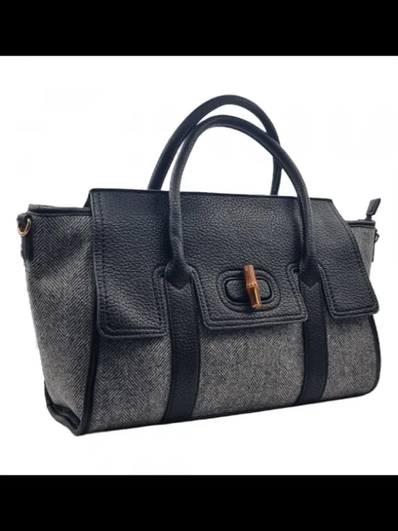 Black bag with imitation leather handles, spacious and elegant