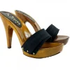 BLACK HANDMADE LADY CLOGS