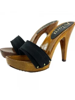 BLACK HANDMADE LADY CLOGS