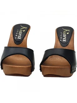 BLACK LEATHER CLOGS WITH HEEL 11
