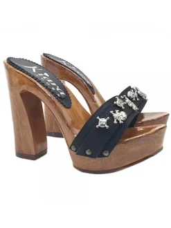 BLACK SKULL CLOGS