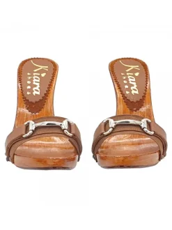 BROWN CLOGS WITH ACCESSORY AND HIGH HEEL