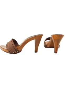 BROWN HEEL CLOGS 9