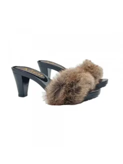 CLOGS WITH FUR AND 8 CM HEEL