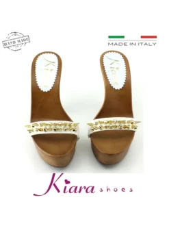 CLOGS WITH POINTS