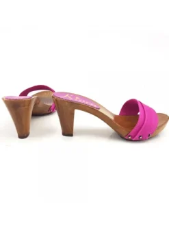 COMFORT FUCHSIA CLOGS