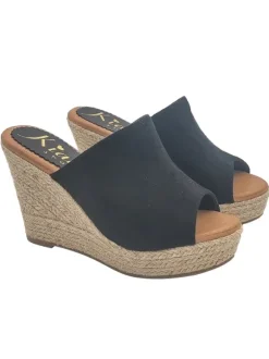 COMFORTABLE BLACK WEDGES IN SYNTHETIC SUEDE