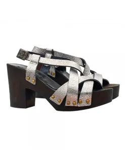 COMFORTABLE CLOGS WITH CROSSED LEATHER BANDS AND STRAP