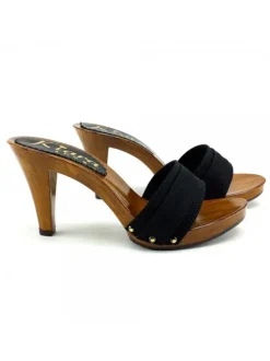 CONFORTABLE HEEL CLOGS 9