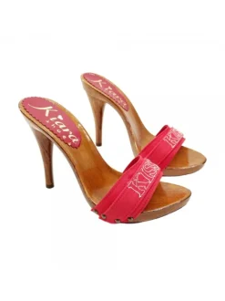 CUSTOMIZED RED CLOGS