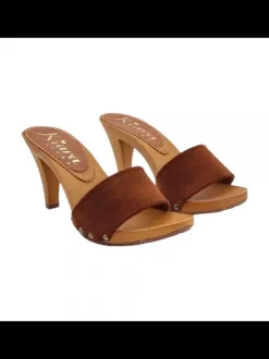 HEEL CLOGS IN SUEDE