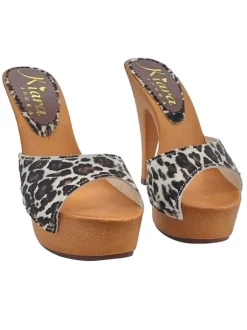 Leather clogs with spotted print and 13 heel