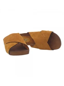 LOW BROWN CLOGS WITH CROSSED BANDS