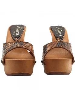 PYTHON CLOGS