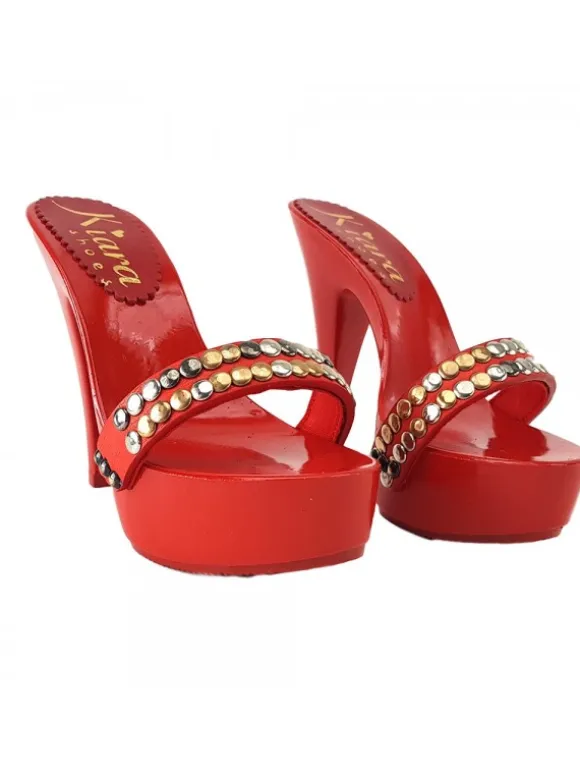 RED LACQUERED CLOGS