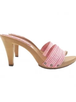 RED PIN UP STYLE CLOGS WITH COMFORTABLE HEEL