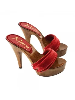 VELVETS IN RED CLOGS