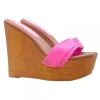 WEDGE CLOGS FUCSIA