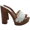 WHITE CLOGS COMFY HEEL