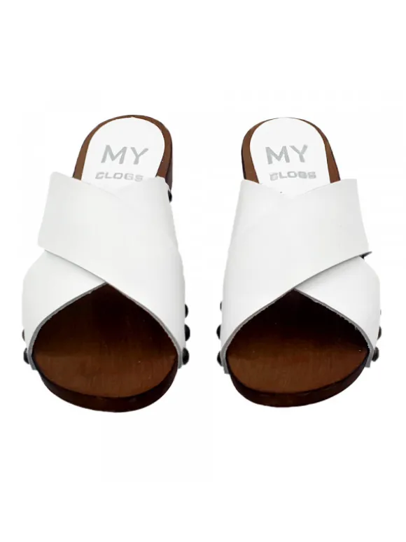 WHITE CLOGS WITH CROSSED LEATHER BANDS