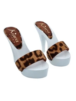 WHITE CLOGS WITH "LEOPARD EFFECT" BAND