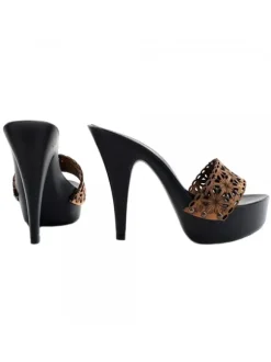 WOMAN LEATHER CLOGS