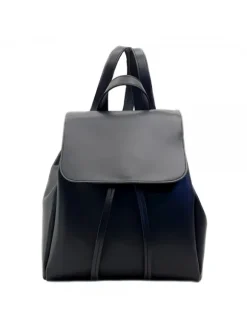 WOMEN'S BLACK LEATHER BACKPACK