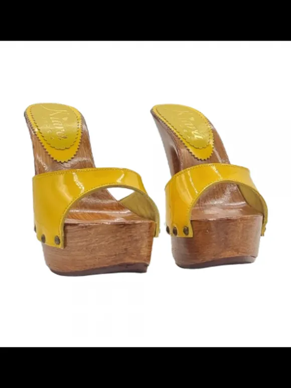 WOMEN'S CLOGS WITH HIGH HEELS - YELLOW PATENT