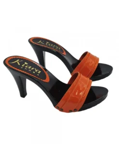 Women's clogs with orange patent leather band and black structure