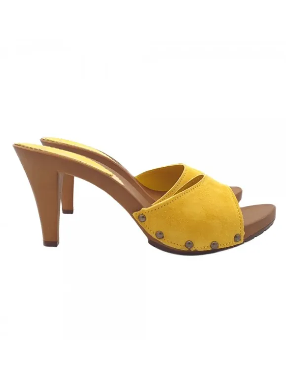 YELLOW HEEL CLOGS IN SUEDE